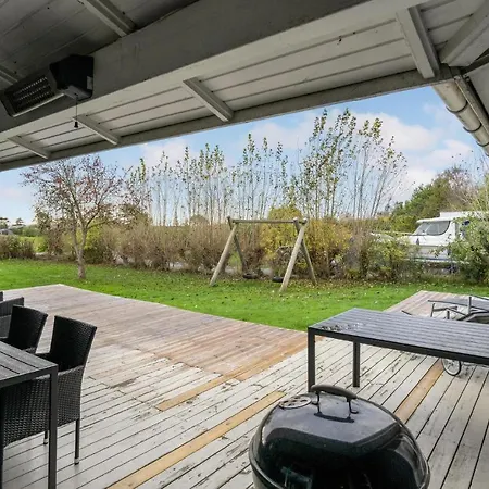 Beautiful In With Indoor Swimming Pool, Sauna And Private Swimming Pool *